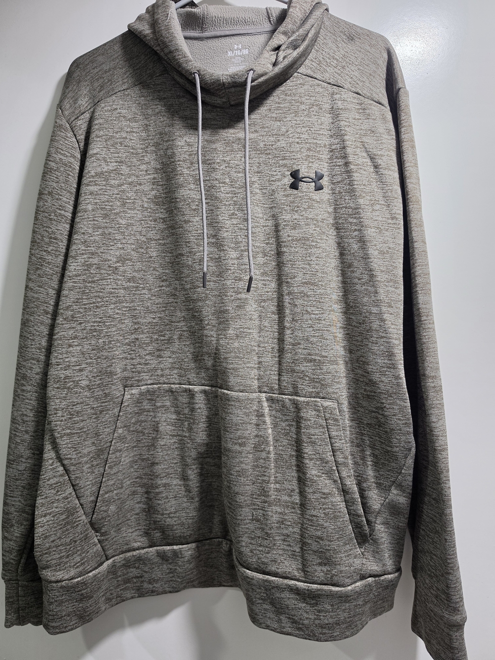 Under Armour Heathered Gray Hooded Pullover Sweatshirt